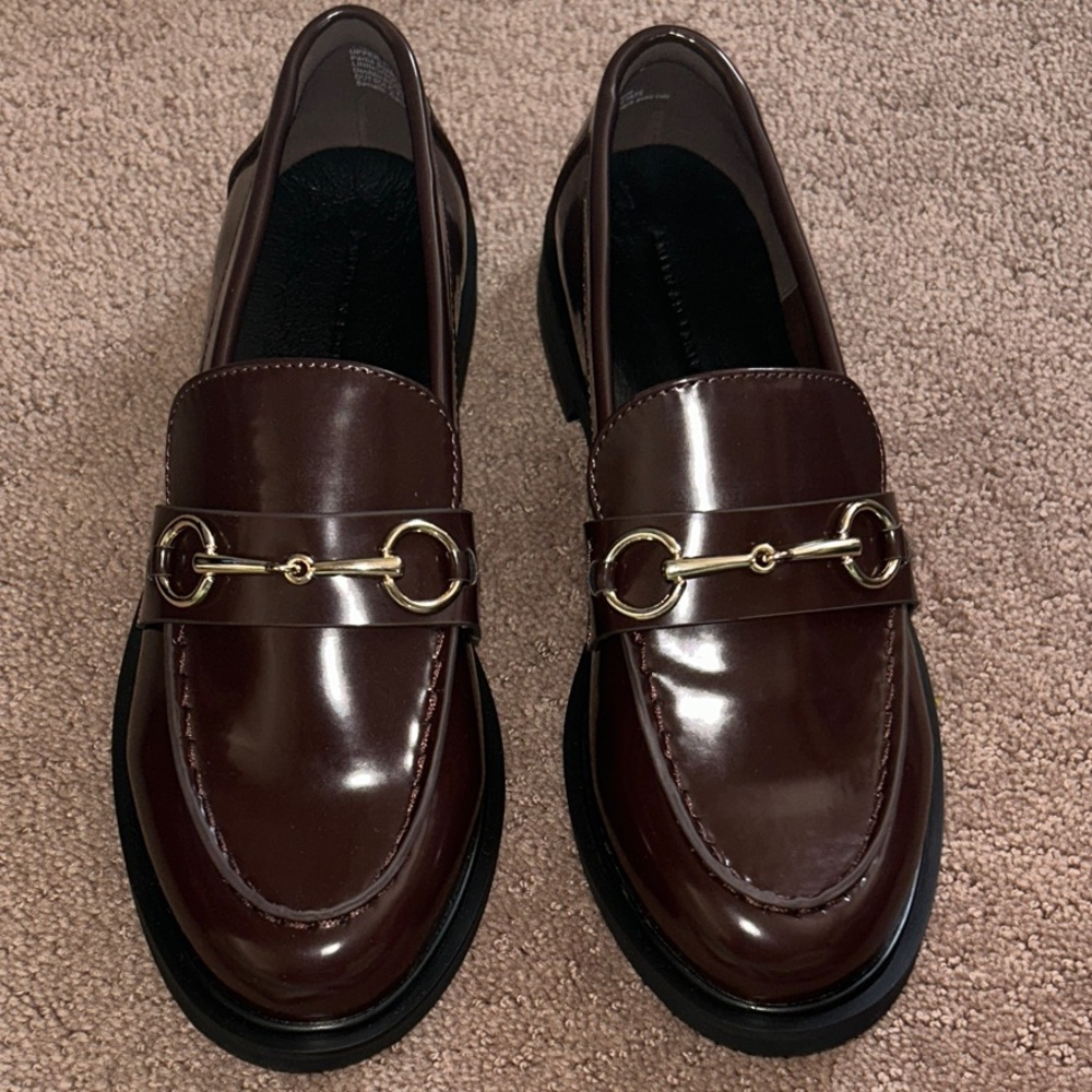 NEW American Eagle Wine Loafers